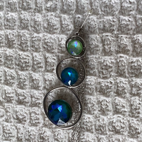 Sabika - Style Necklace - Picture 7 of 10